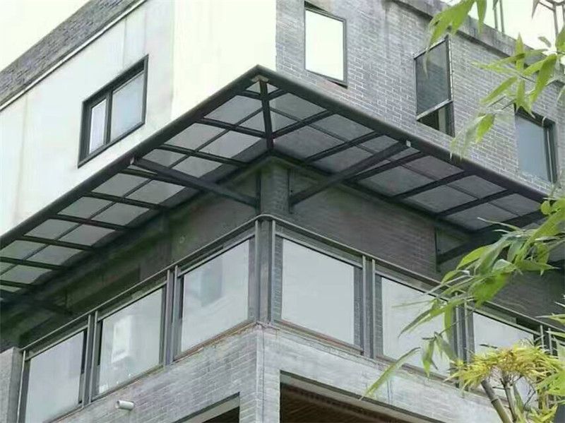 异型窗台遮阳雨棚